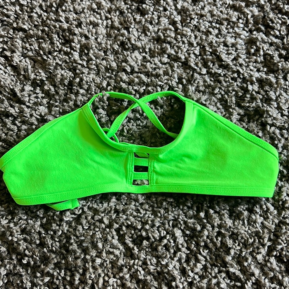 Jolyn Lime Green Top